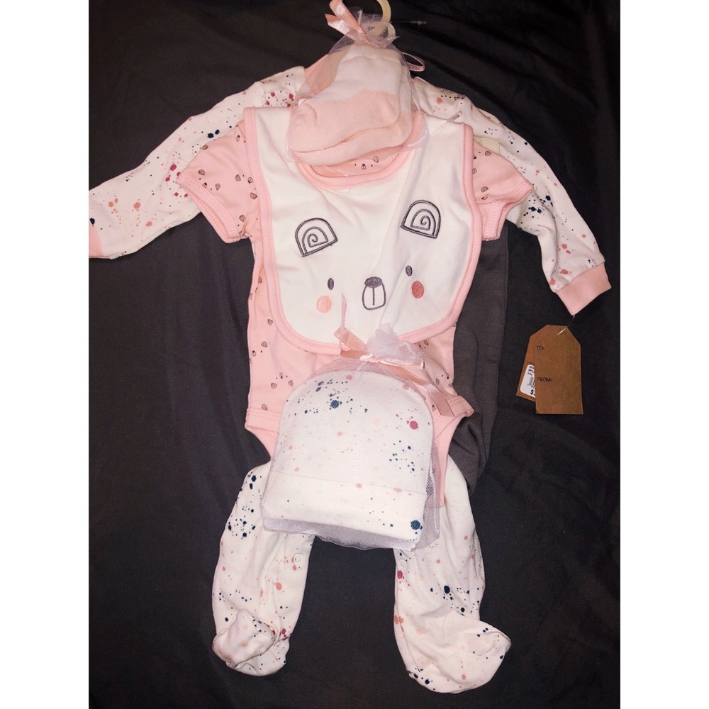 Baby clothes